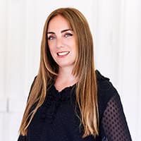 {avocat.prenom} {avocat.nom}